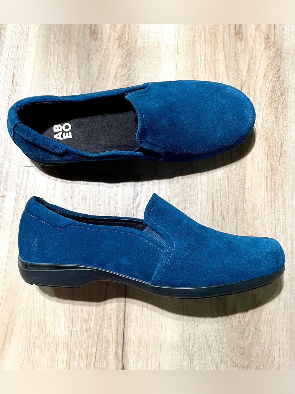 ABEO Blue Suede Slip-On loafers, excellent quality condition, women’s size 9